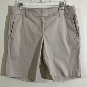 Ann Taylor Factory Tan Flat Front Shorts Size 10
